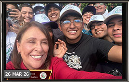 ESTUDIANTES DEL ITSCH SALUDAN Y CONVERSAN CON LA ING. ROCÍO NAHLE GARCÍA GOBERNADORA DE VERACRUZ EN SU VISITA A LAS CHOAPAS.